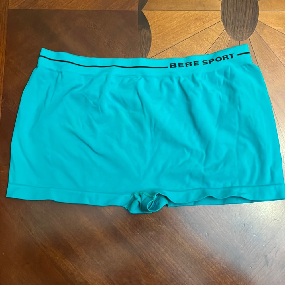 NWOT BEBE SPORT boyshorts